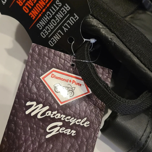 NWT Diamond plate Buffalo leather  backpack patches black color - Picture 8 of 13